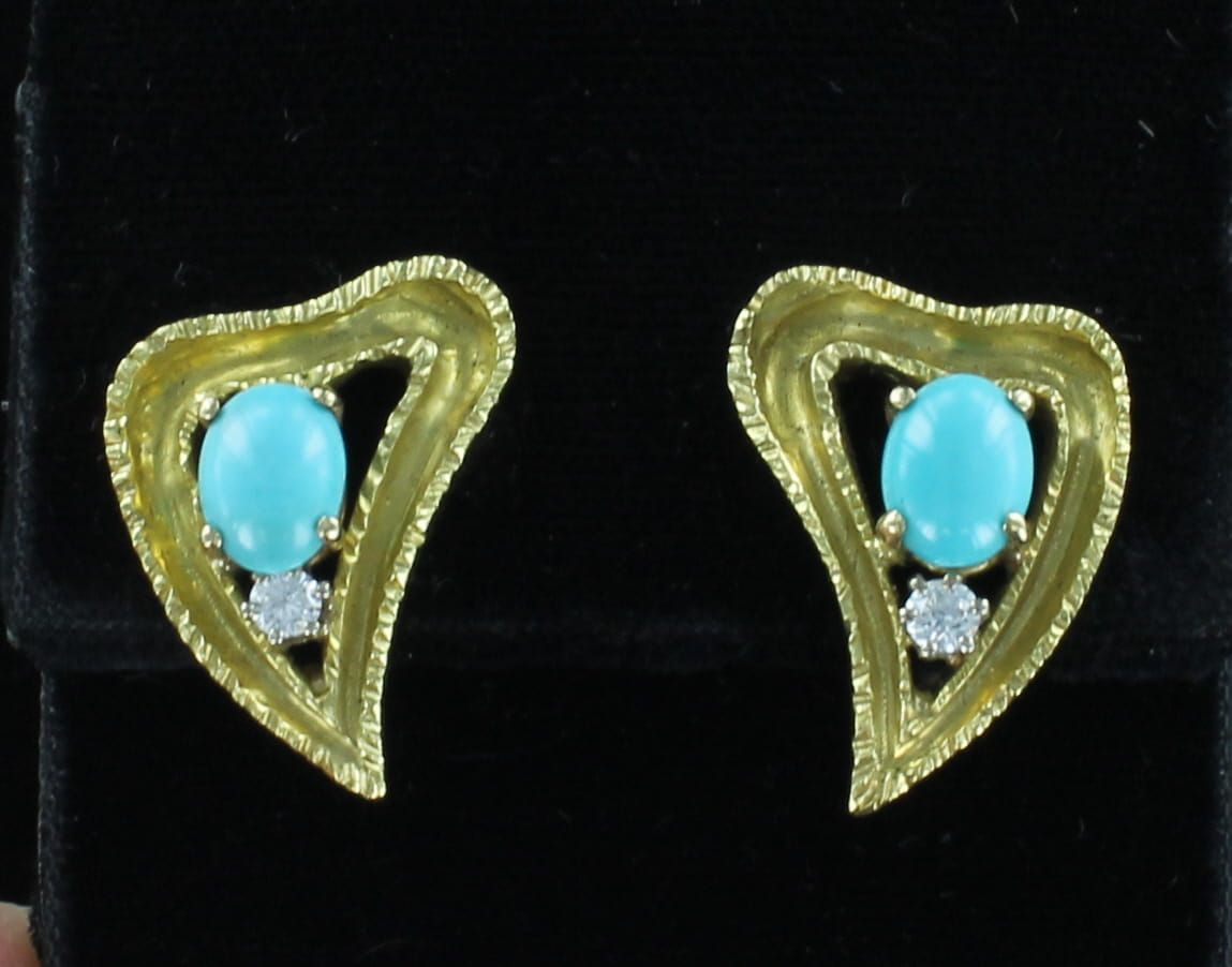 14KTY TURQUOISE AND DIAMOND EARRINGS