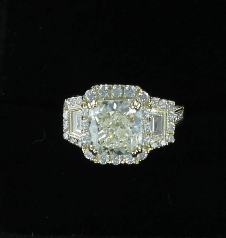 14KTY 4.02 CT CUSHION CUT DIAMOND WITH 1.62 CT TW DIAMOND ENGAGEMENT RING, EGL CERTIFIED