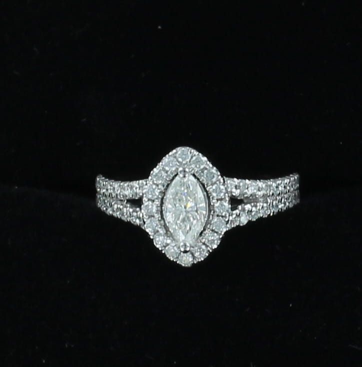 14KTW .55 CT MARQUISE DIAMOND ENGAGEMENT RING WITH WEDDING BAND