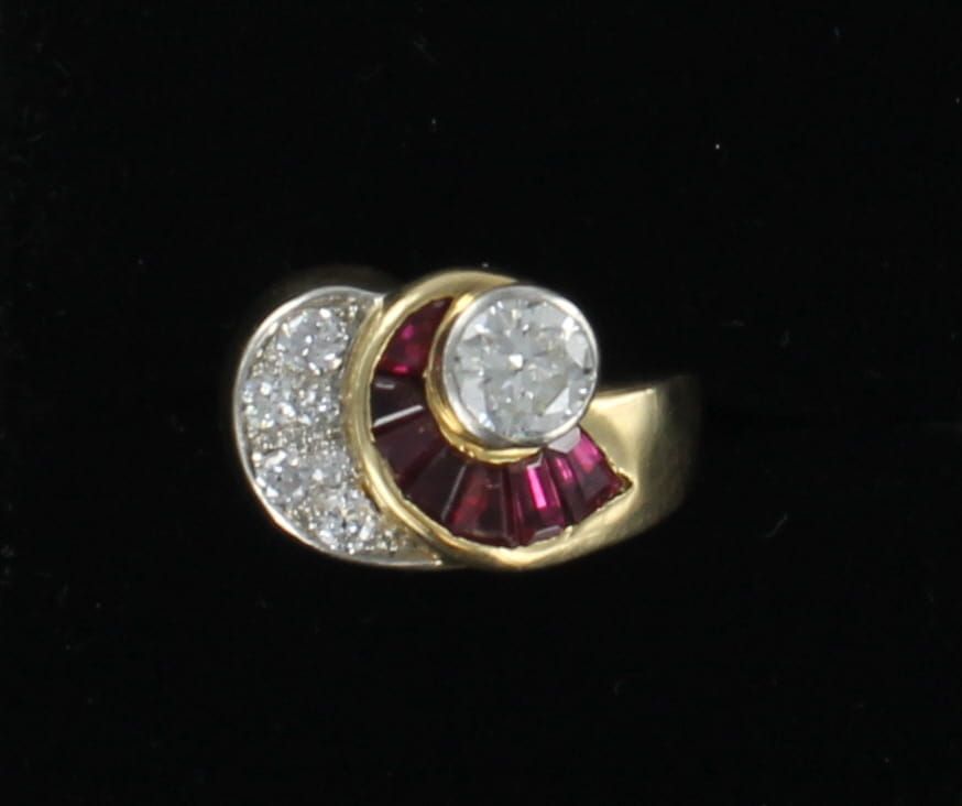 14KT 1.0 CT OLD MINE CUT DIAMOND WITH RUBY RING, CA 1940
