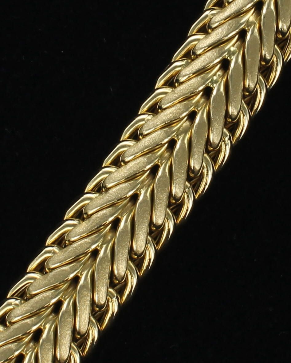 18KTY BRACELET, 65.4 GRAMS