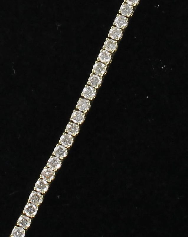 14KTY 3.72 CT TW ROUND BRILLIANT DIAMOND LINE BRACELET