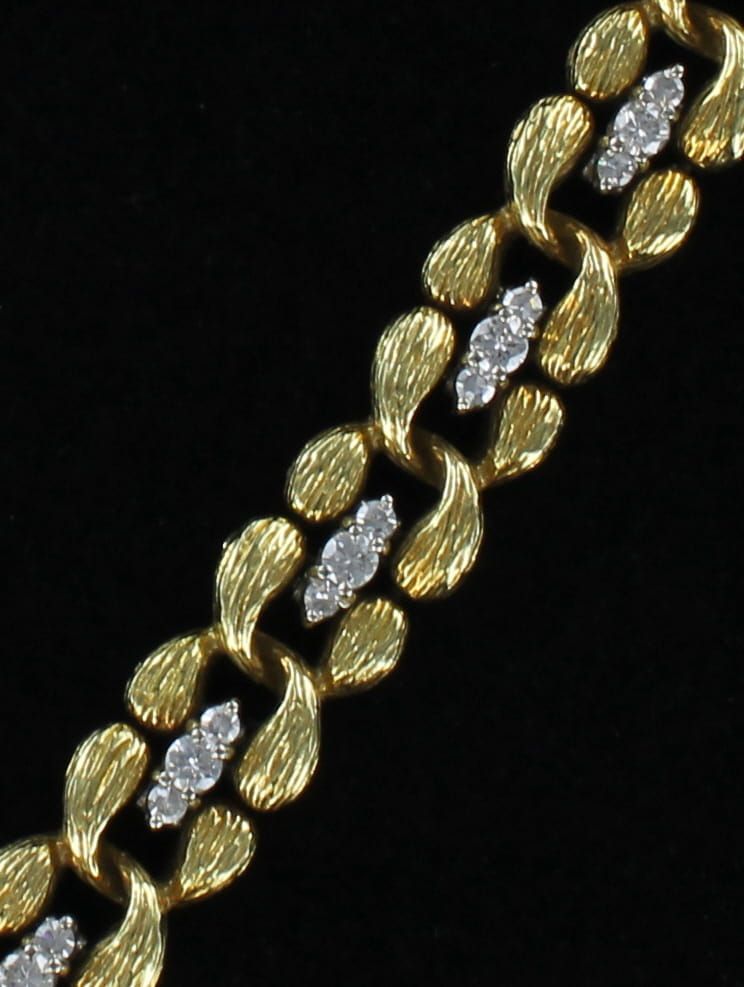 18KTY 2.0 CT TW DIAMOND BRACELET