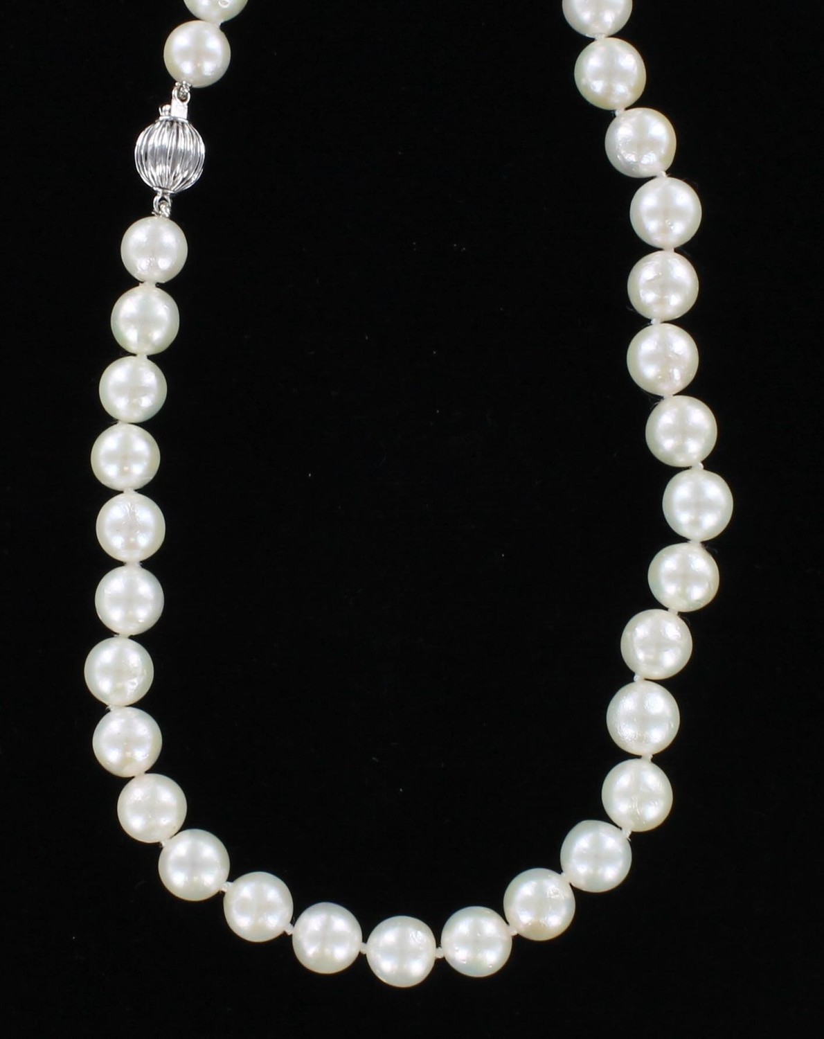14KT PEARL NECKLACE