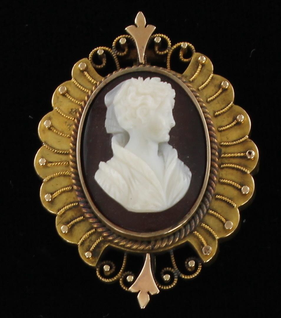 18KT VICTORIAN CAMEO