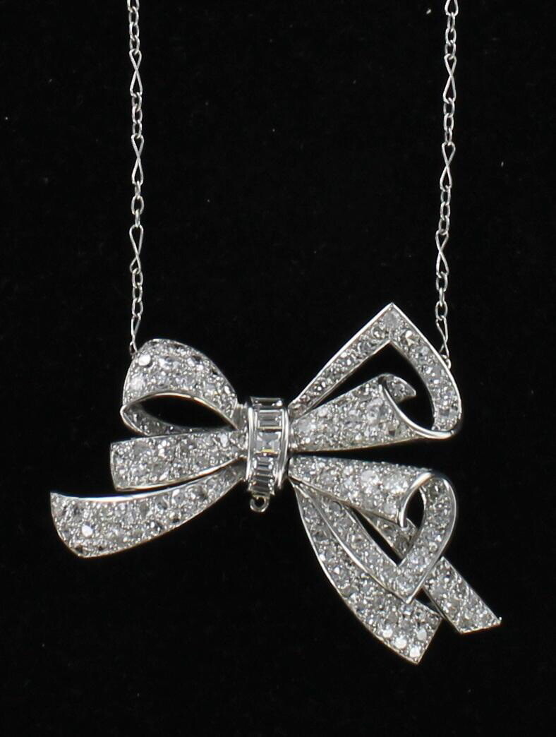 PLATINUM DIAMOND BOW NECKLACE