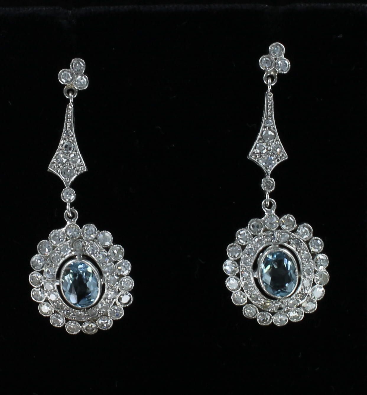 PLATINUM AQUAMARINE AND DIAMOND DANGLE EARRINGS