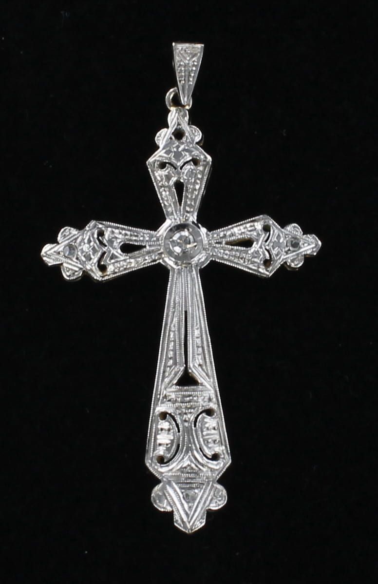 18KT/PLATINUM ROSE CUT DIAMOND CROSS, CA 1900