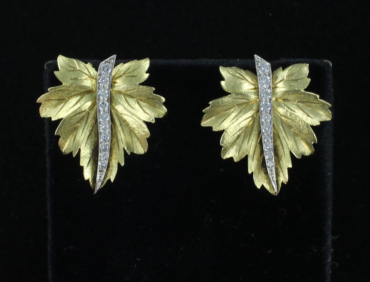 14KTY 1.0 CT TW ROUND DIAMOND LEAF EARRINGS