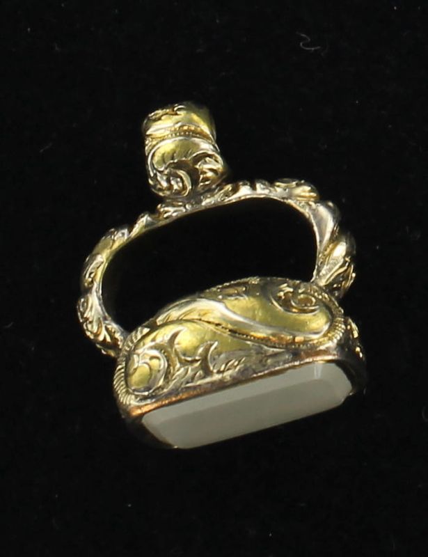 10KTY MOONSTONE FOB