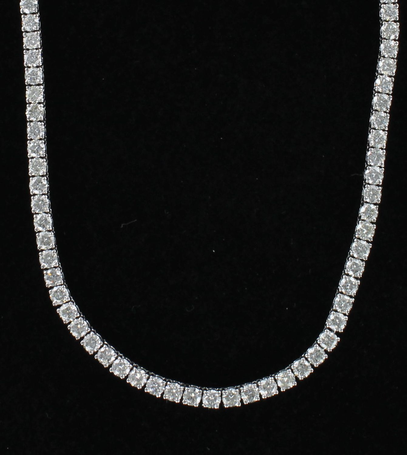14KTW 18.33 CT TW ROUND BRILLIANT DIAMOND NECKLACE, 18