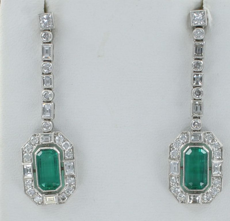 PLATINUM EMERALD DIAMOND EARRINGS