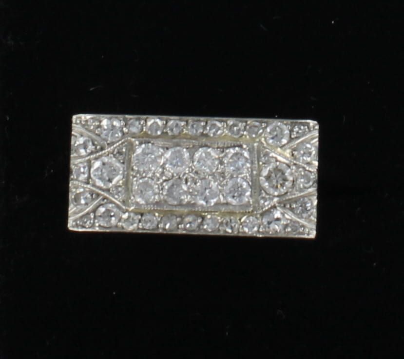 18KT/PLATINUM DIAMOND RING