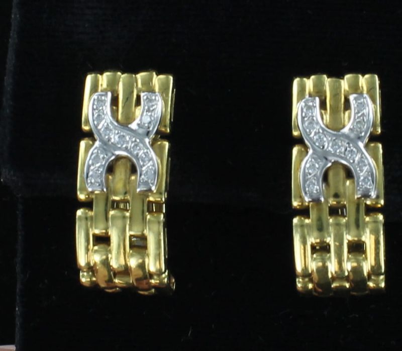 18KT/T Y DIAMOND CLIP EARRINGS