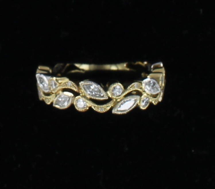 14KT/T DIAMOND BAND