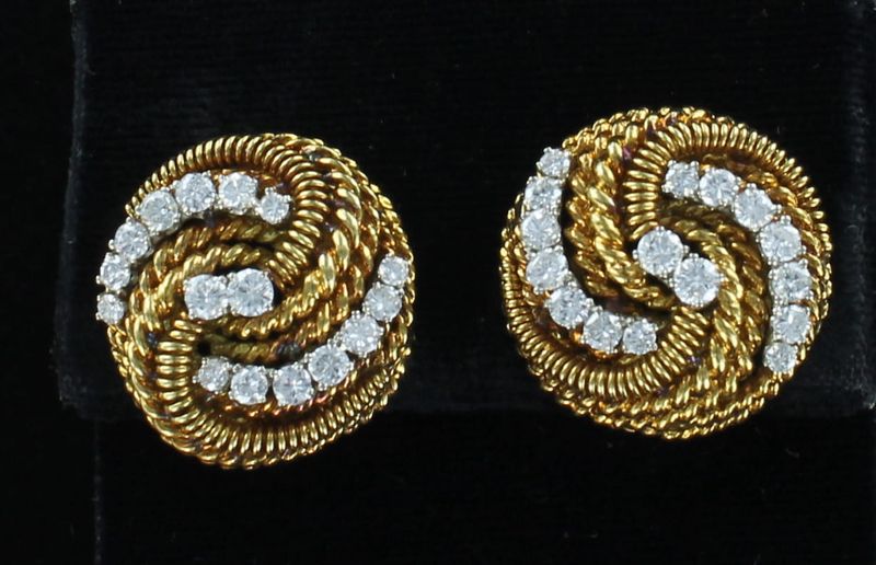 18KTY DIAMOND EARRINGS