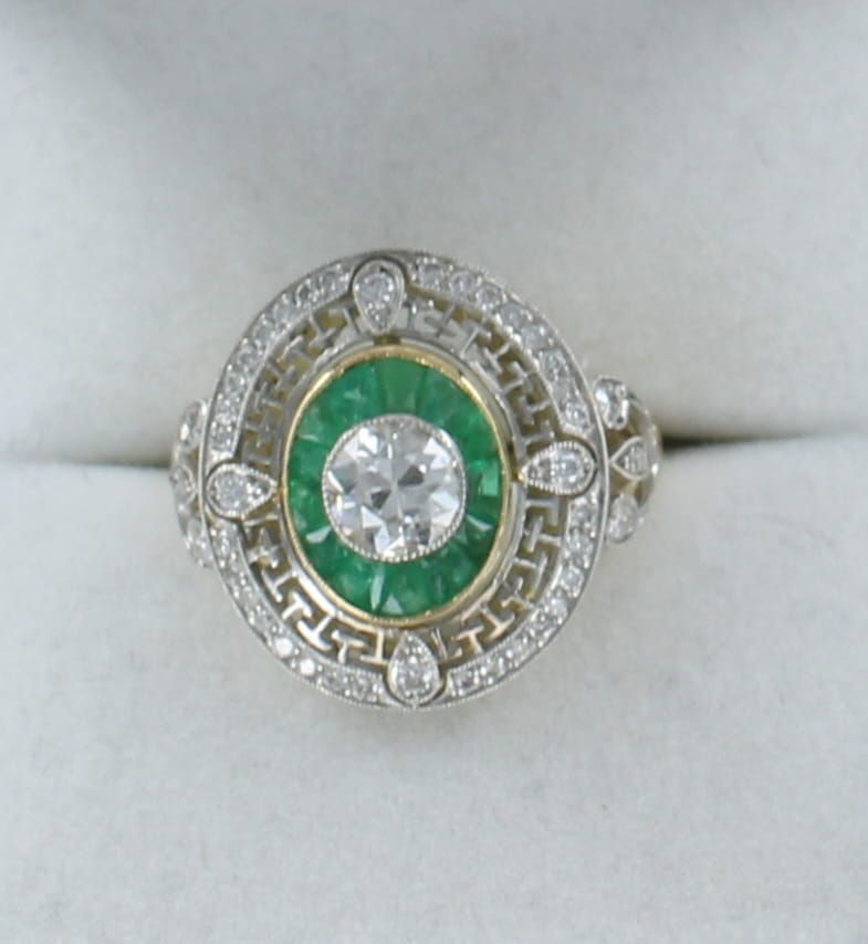 PLATINUM/14KTY DIAMOND WITH EMERALD RING