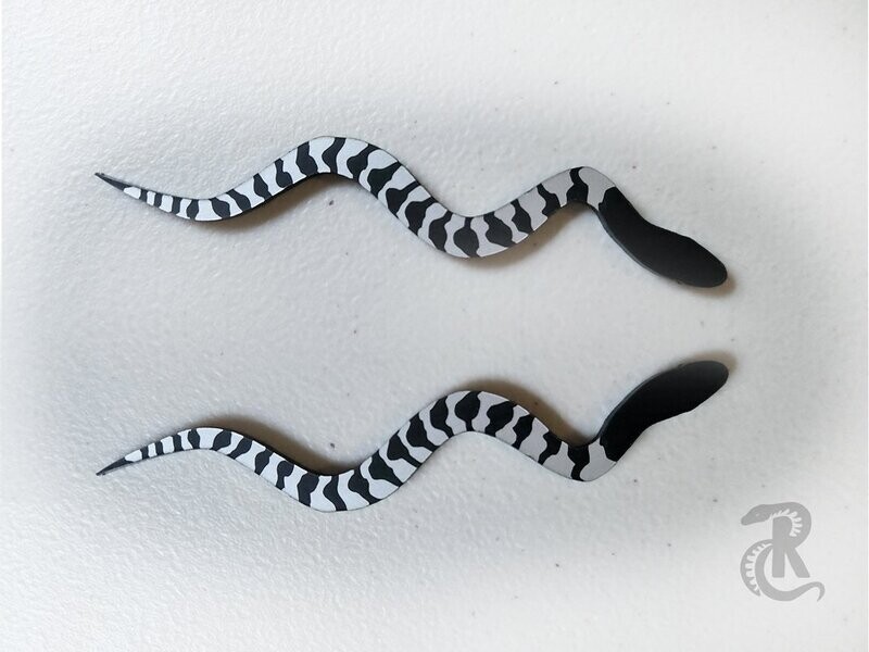 Reptile Enclosure Finger Grips