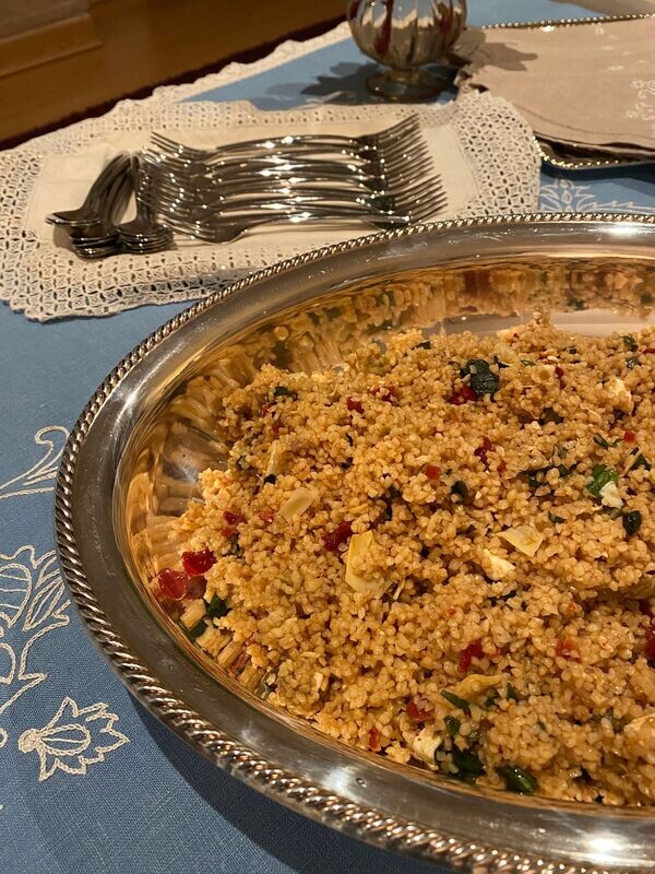 Ensalada de bulgur con alcachofas