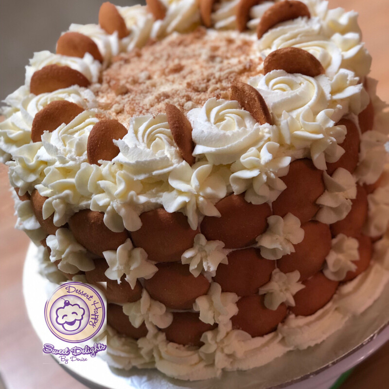 Banana Pudding Cookie Explosion Cake 9&quot;