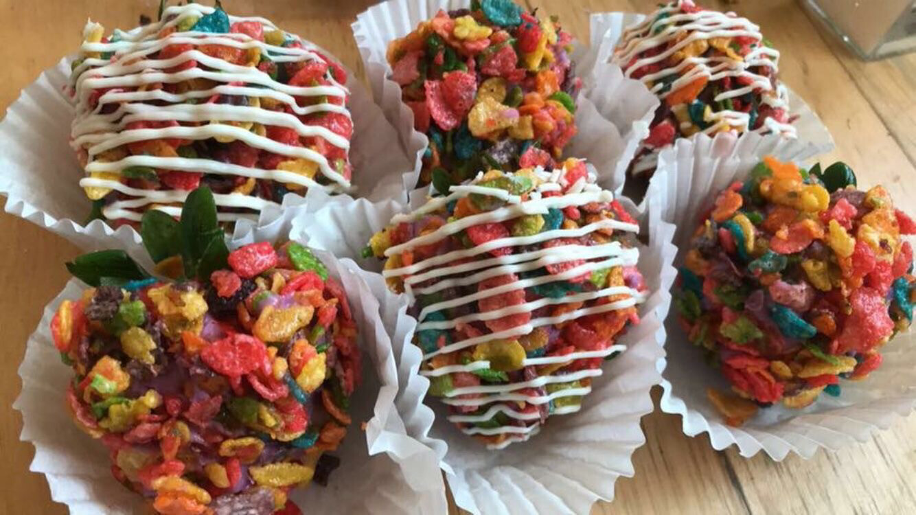 Fruity Pebble Strawberries