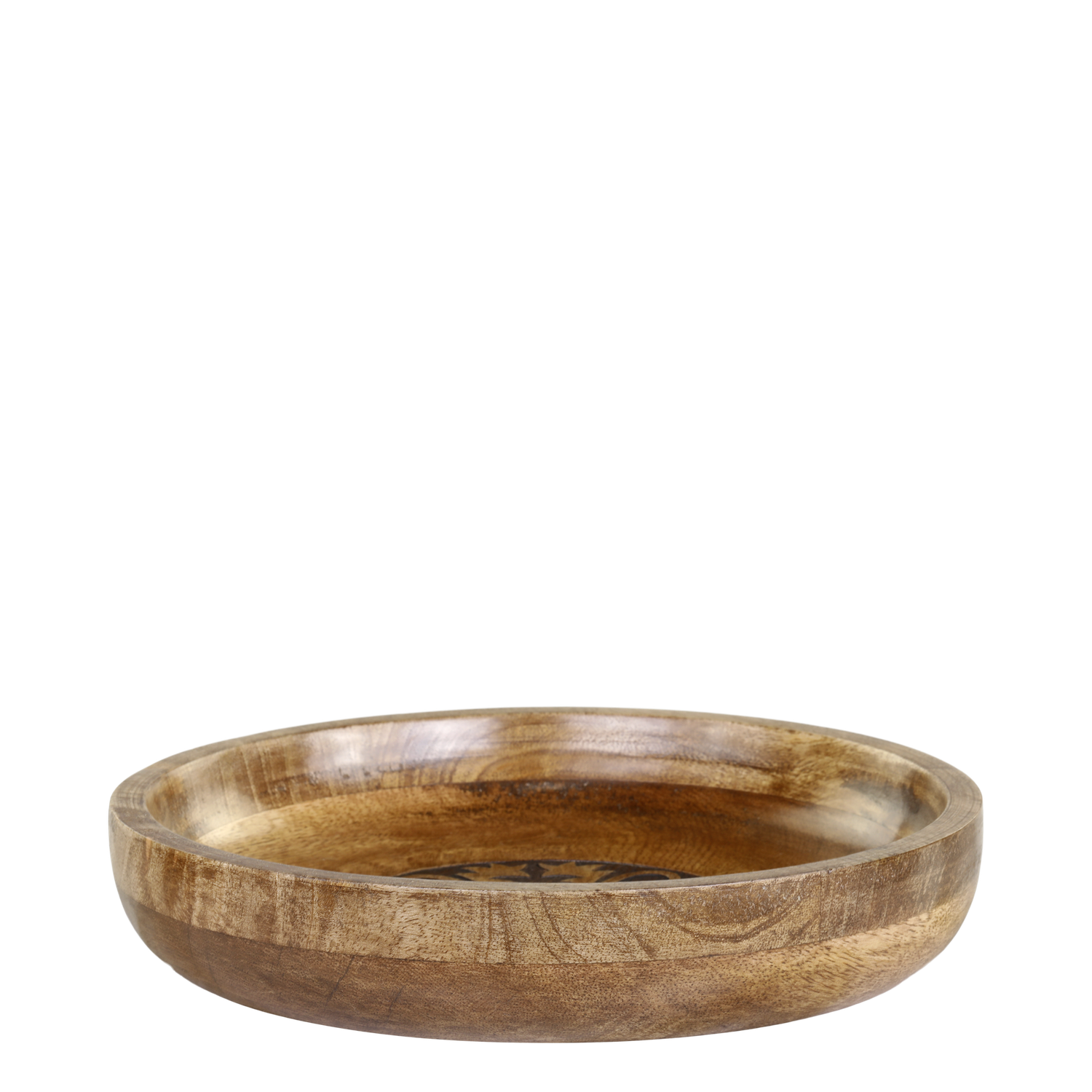 Bol en bois avec des découpes