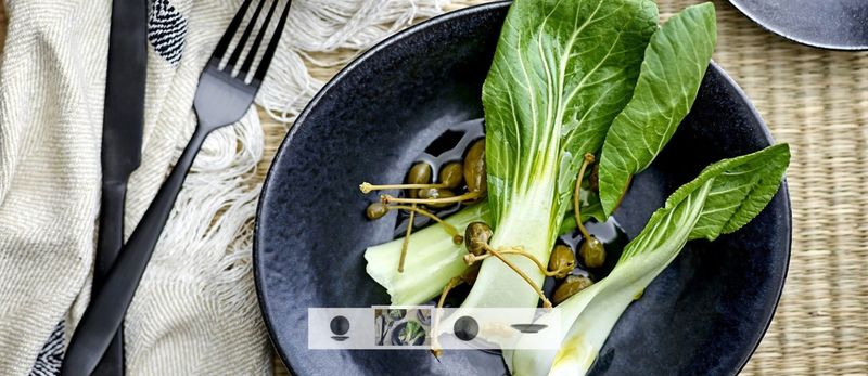 Assiette Yoko noire Assiette Yoko noire