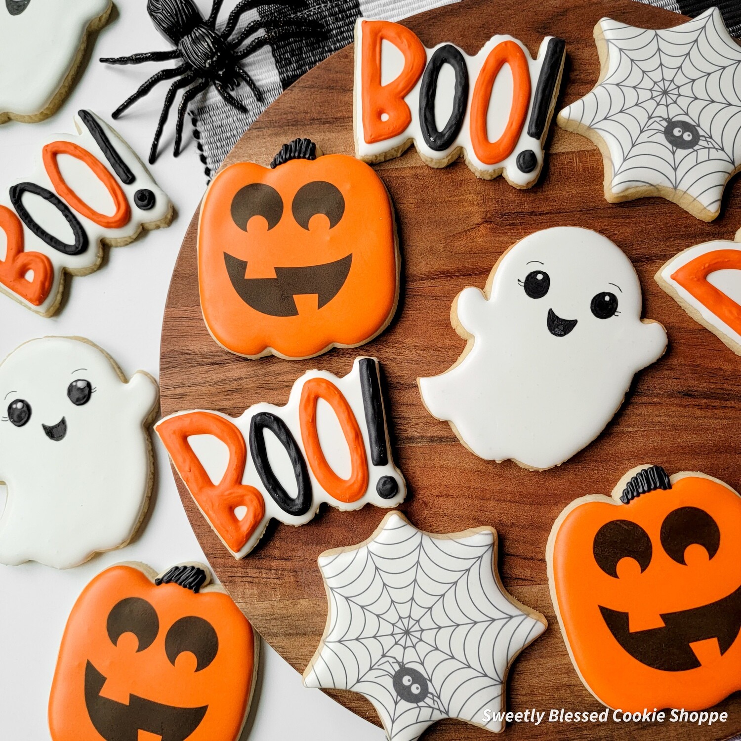 Halloween Dozen