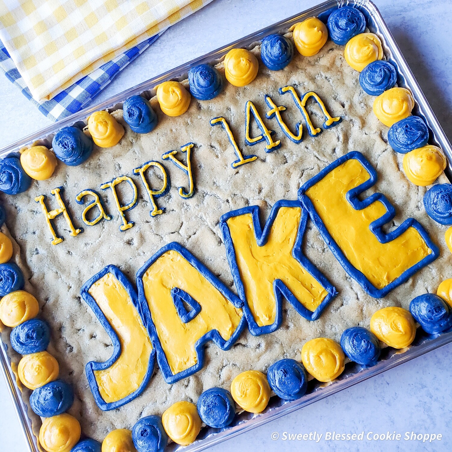 1/4 Sheet Cookie Cake (8x12)