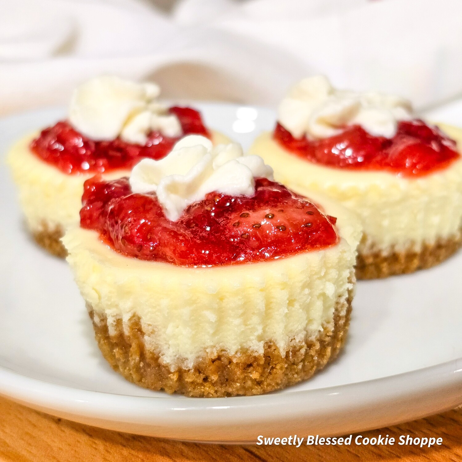 Strawberry Bliss Mini Cheesecake