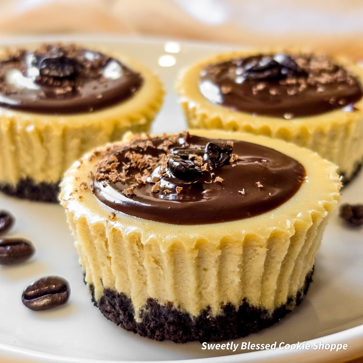 Espresso Elegance Mini Cheesecake