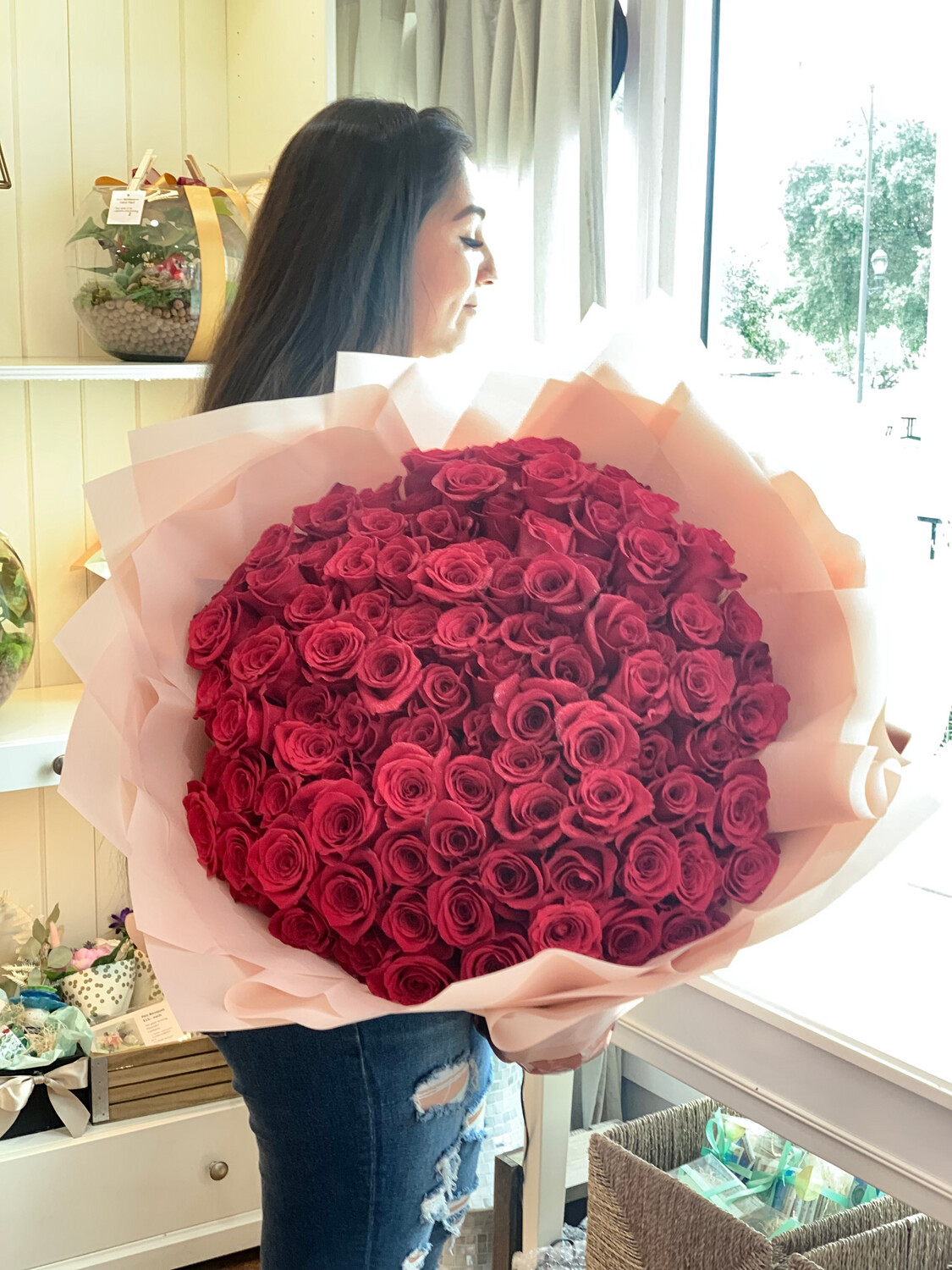 100 Premium Long stem roses