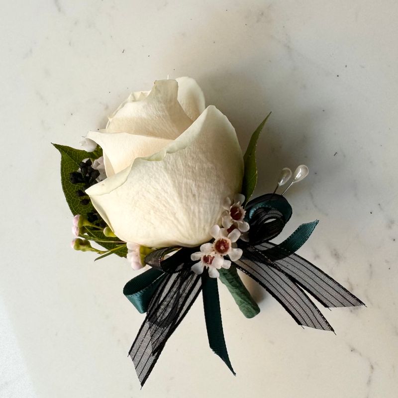 Ivory rose Boutonniere