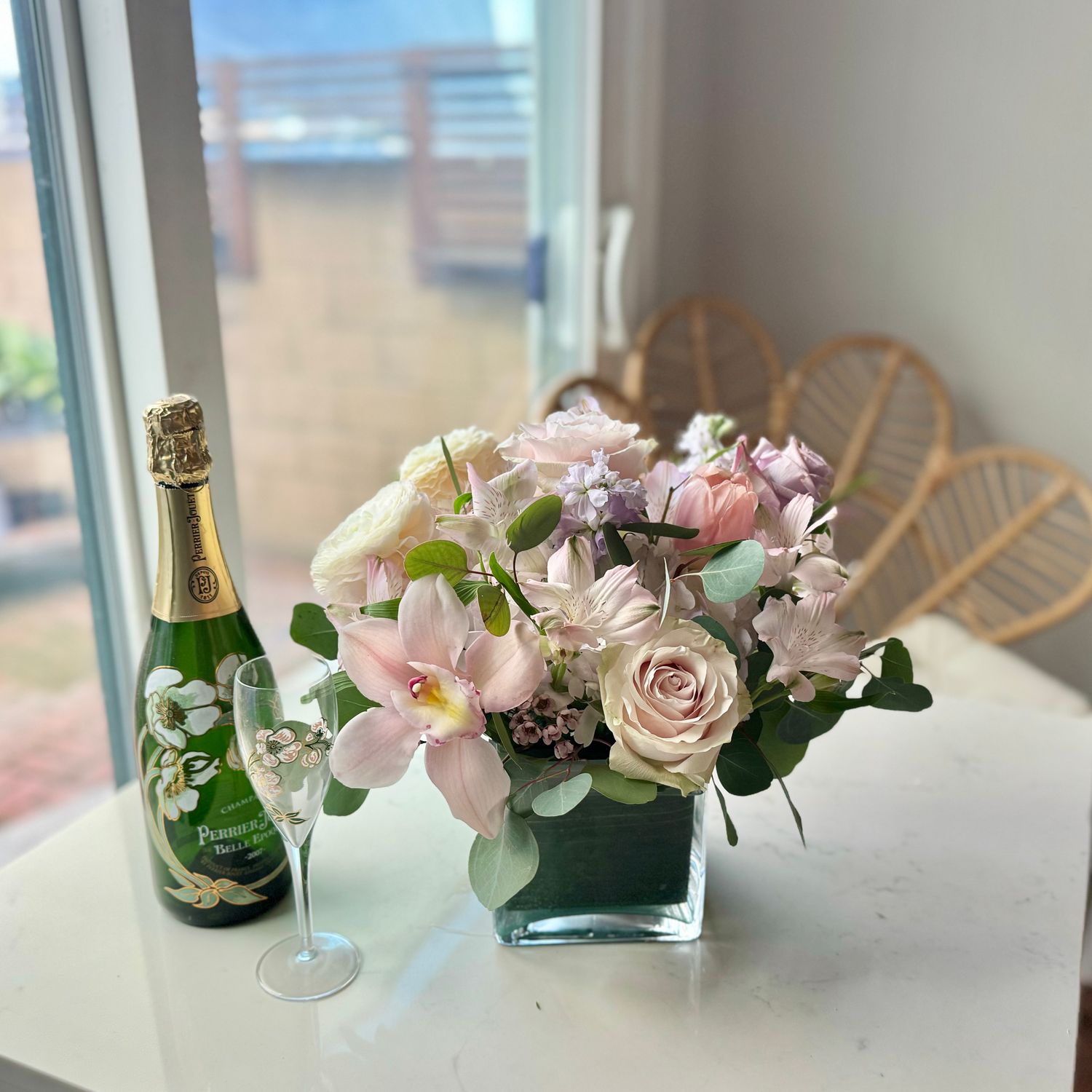 Low &amp; Lush - Chic pastel Small