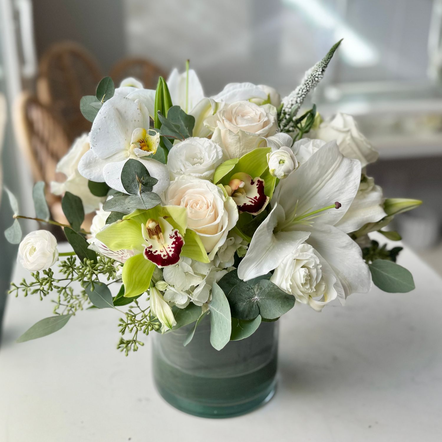 Low &amp; Lush - Modern White-Large