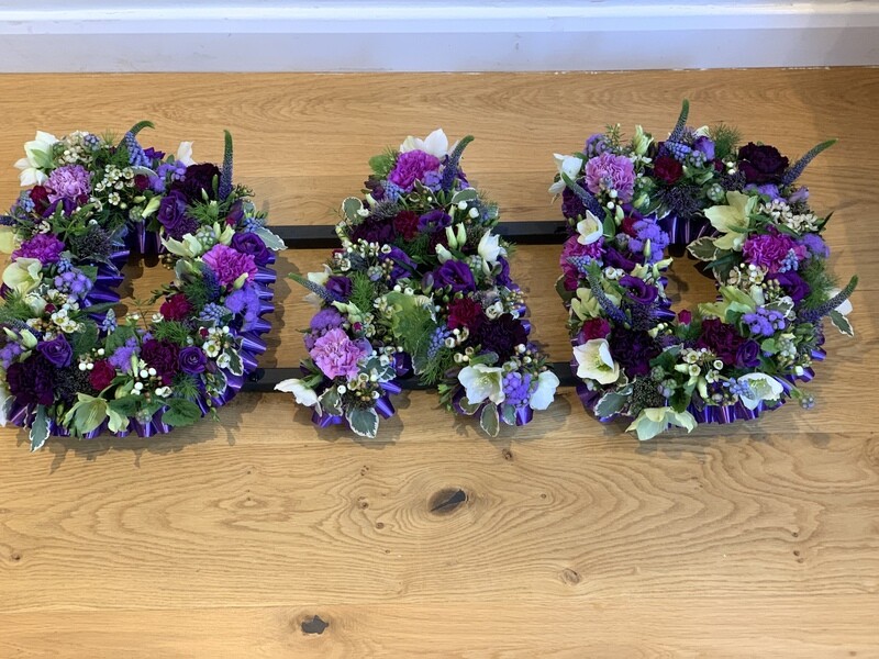 Individual mixed flower lettering