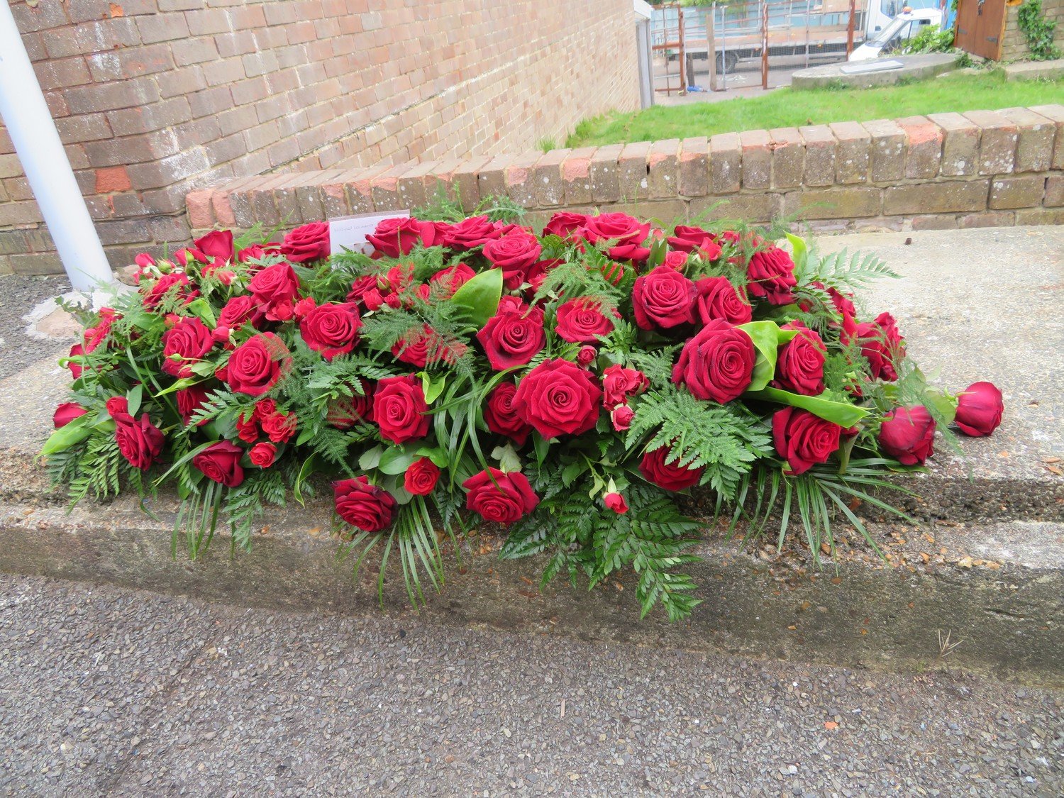 Double Ended Rose Spray