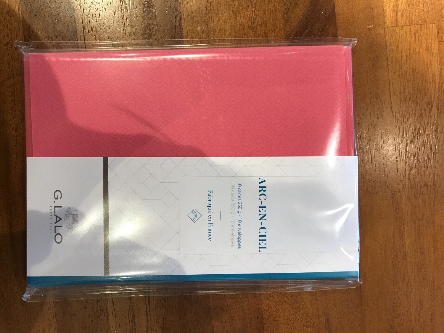 L28415 ARC-EN-CIEL 10c+10e 41⁄2x6 COREALE PAP. FUCHSIA
