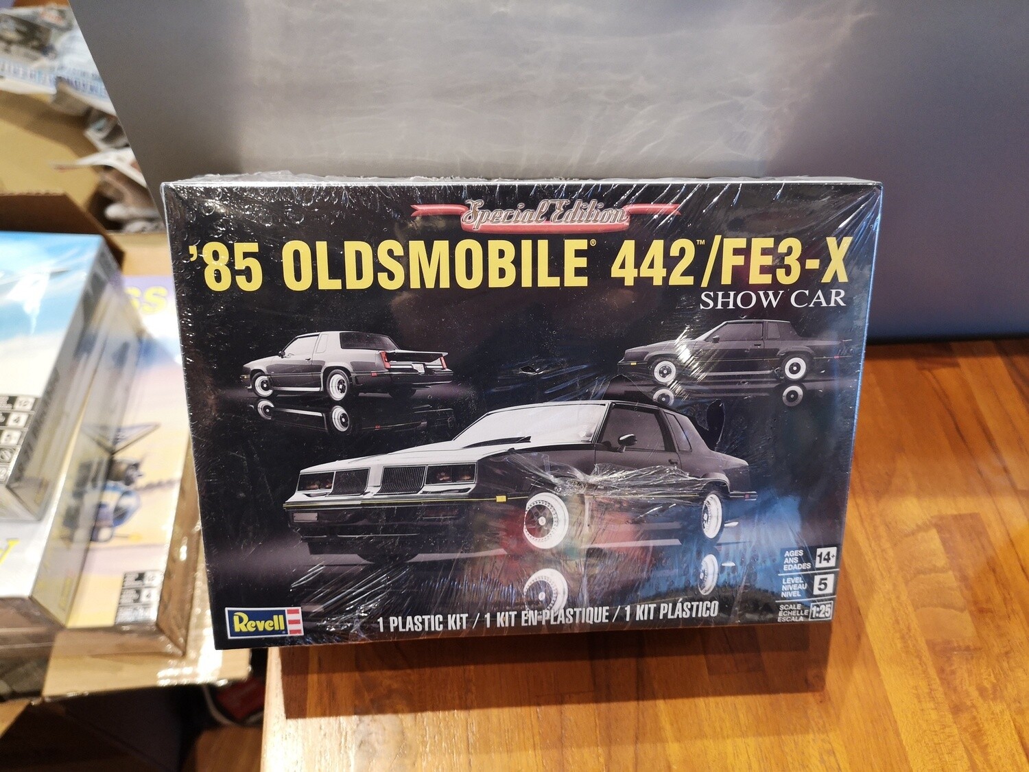 854446 85 OLDS 442/FE3-X SHOW CAR