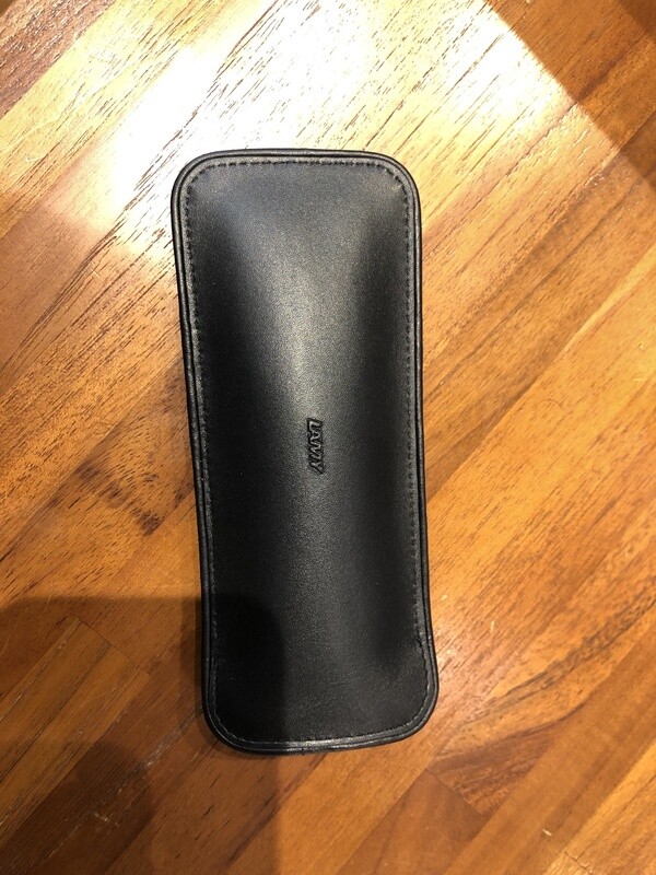 LA401 SLIP CASE FOR 2 PENS