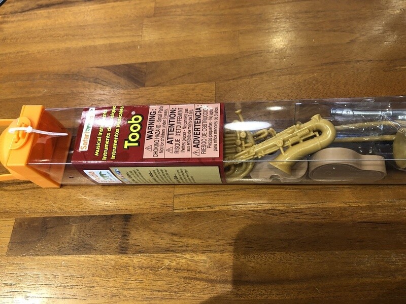 685404 Musical Instruments