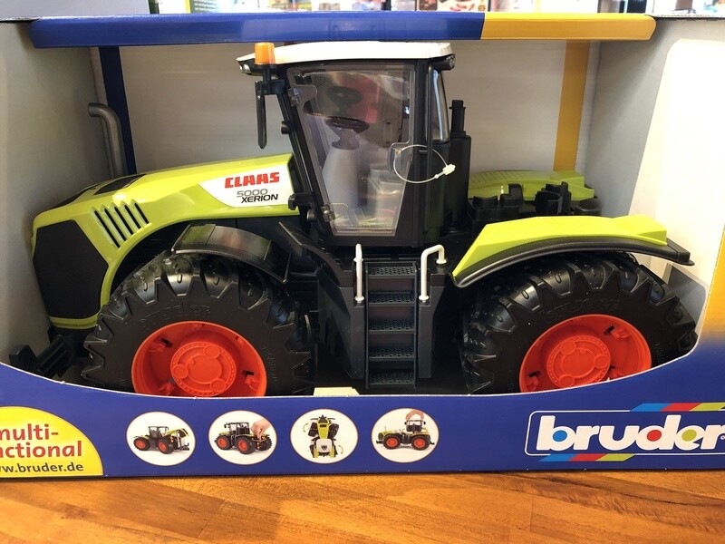 03015 Claas Xerion 5000