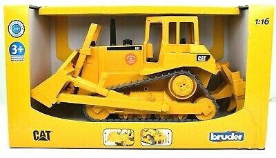 02424 CATERPILLAR Bulldozer