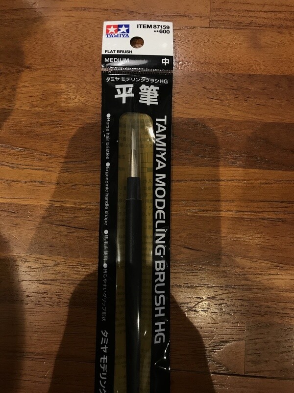 799-87159 HG FLAT BRUSH MEDIUM