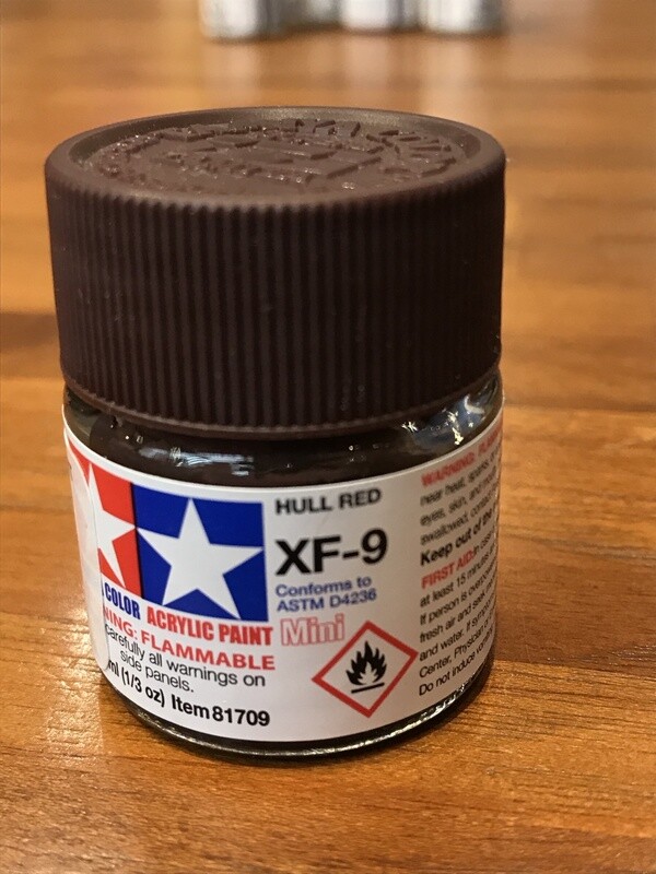 799-81709 XF-9 FLAT HULL RED ACRYLIC MINI