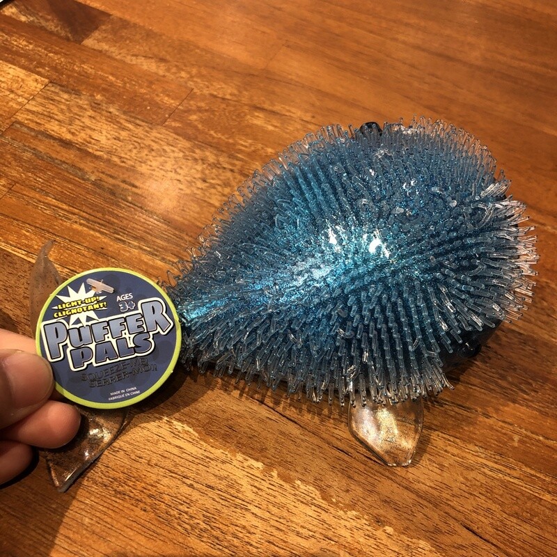 03-PPWL01 Puffer pal Whale (Light Up) P47