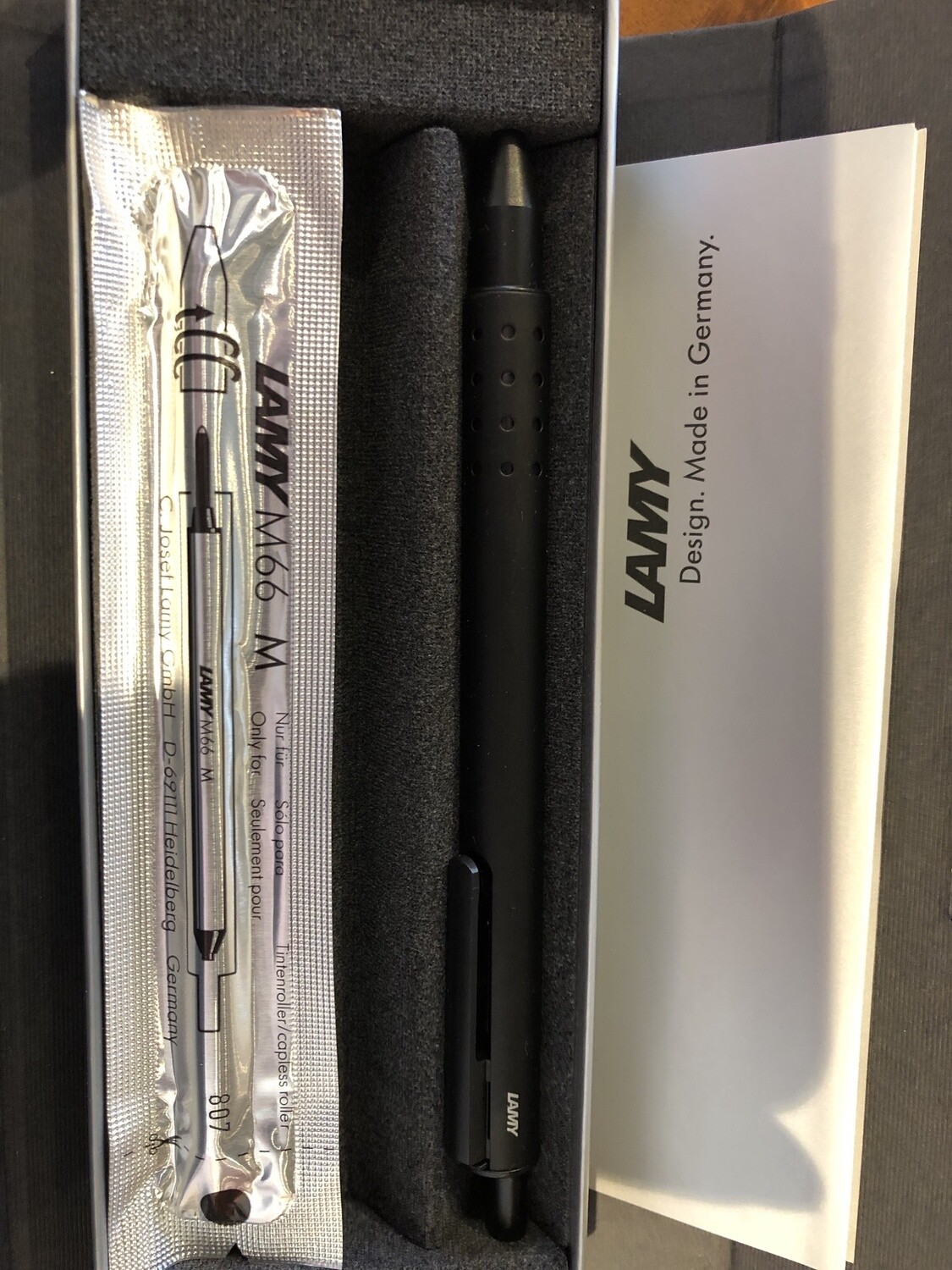 RB SWIFT BLACK MATTE (L331）