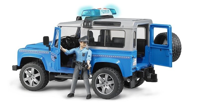 02597 Land Rover Defender Police car w Policeman