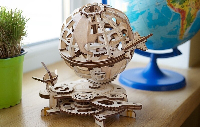 Globe