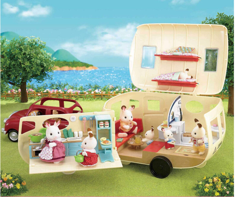 CC2134 CARAVAN FAMILY CAMPER CALICO CRITTERS